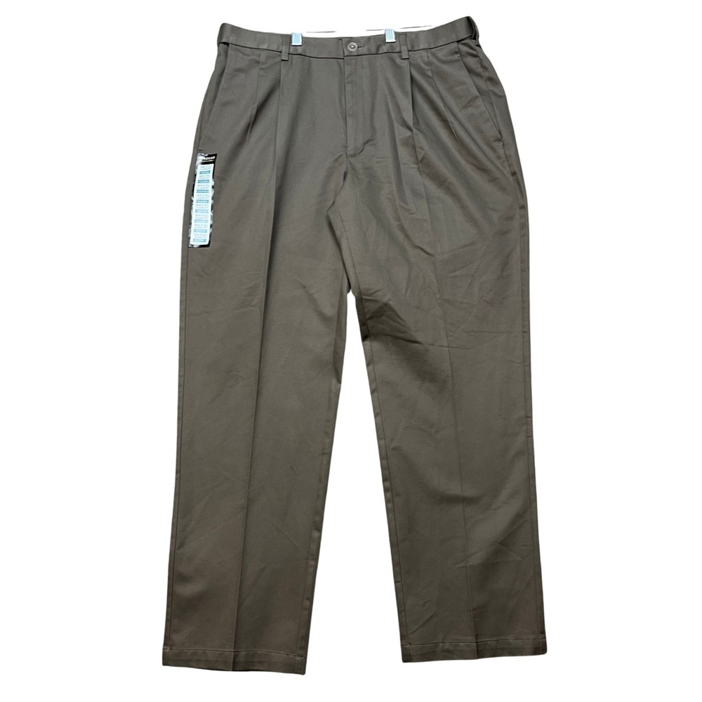Haggar Work to Weekend Mens 36x31 Khaki Brown Pleated Straight Leg Classic Fit
